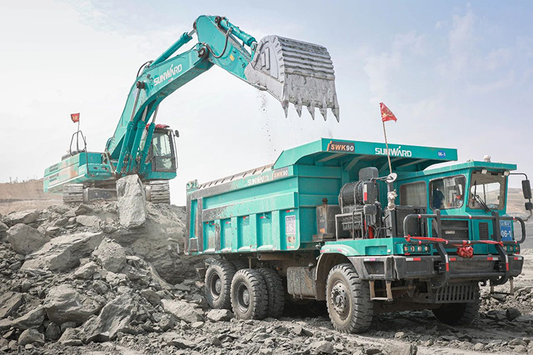 图集 | 征战矿山！yp街机智能绿色矿山成套装备“上将”云集