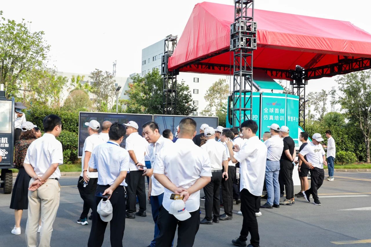 逛展超热闹！yp街机智能效果展示会高能名时势来袭