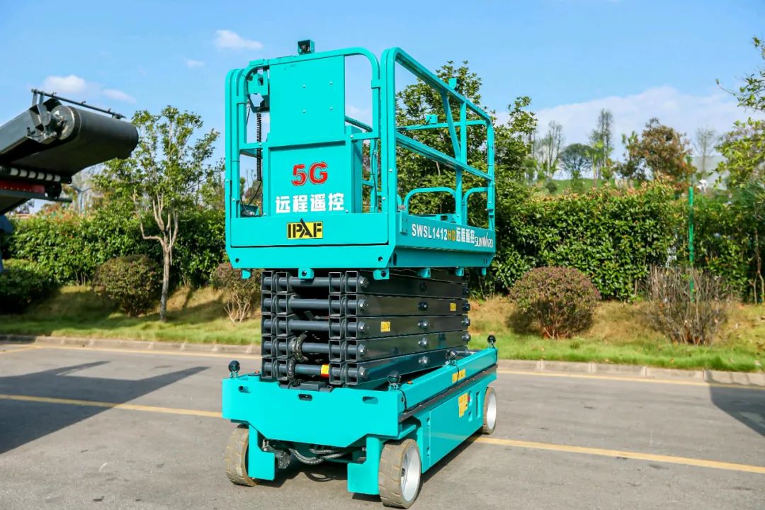 不负使命，，，，yp街机智能高空作业装备交出“阶段性答卷”