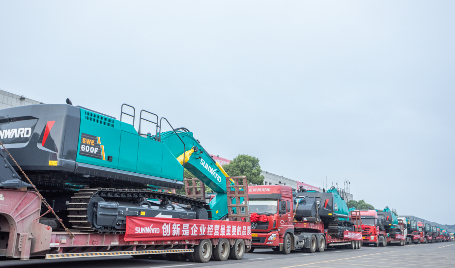 里程碑！yp街机智能出口欧洲第20000台暨大型挖掘机批量交付仪式乐成举行