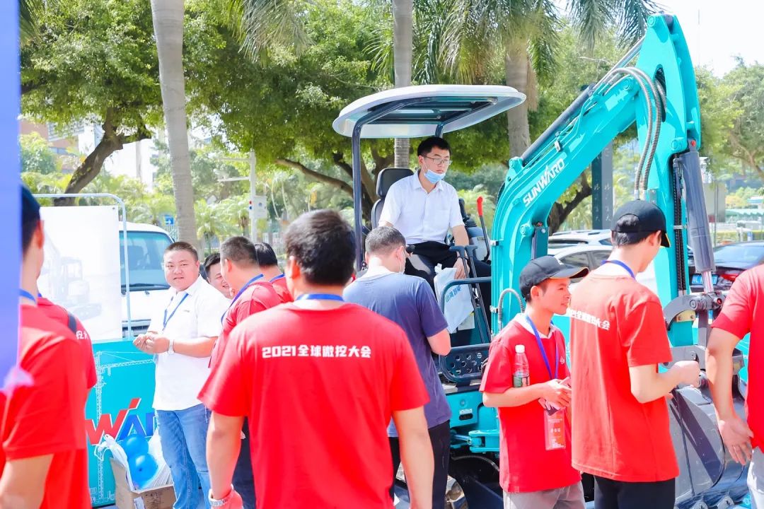 共享微挖新视界！yp街机智能微挖三大王牌产品齐聚2021全球微挖大会