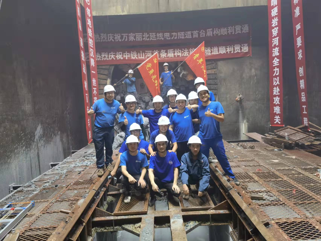 历时424天，，，，，，，，创下最高纪录！万家丽快速化刷新北延线（含电力隧道）全线意会