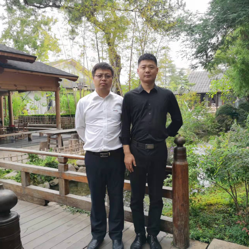 创富故事 | 潜心桩基施工30载，，，，，，，，他们认准yp街机智能旋挖钻