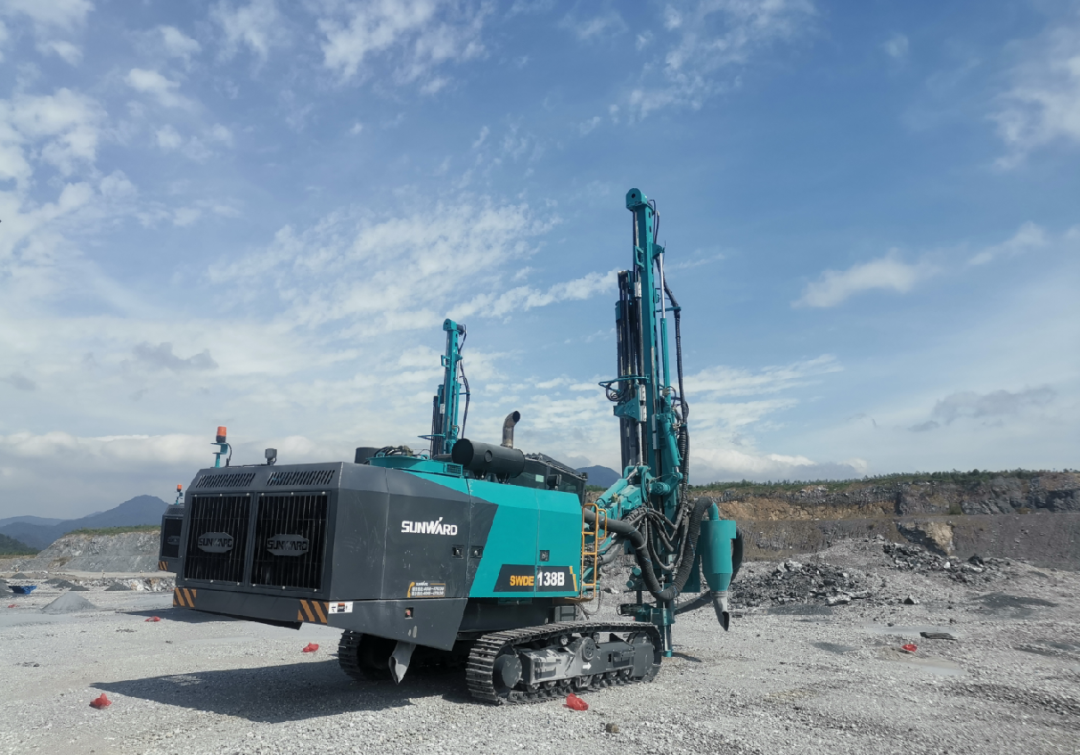 追加订单！yp街机智能一体化潜孔钻机助力海南华润水泥获好评