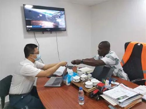 yp街机智能驻非员工讲述奥密克戎肆虐下中国品牌走进非洲的故事