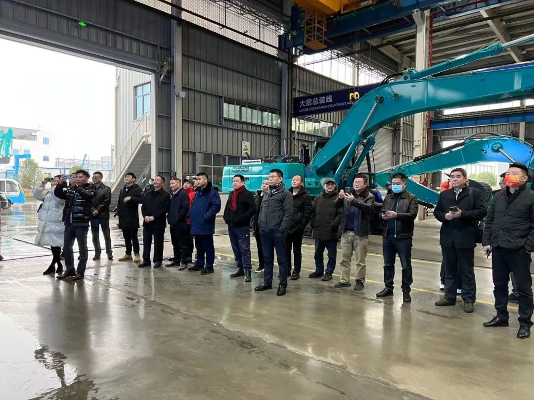 湖南异地商会联合会组织外洋湘商来访yp街机智能