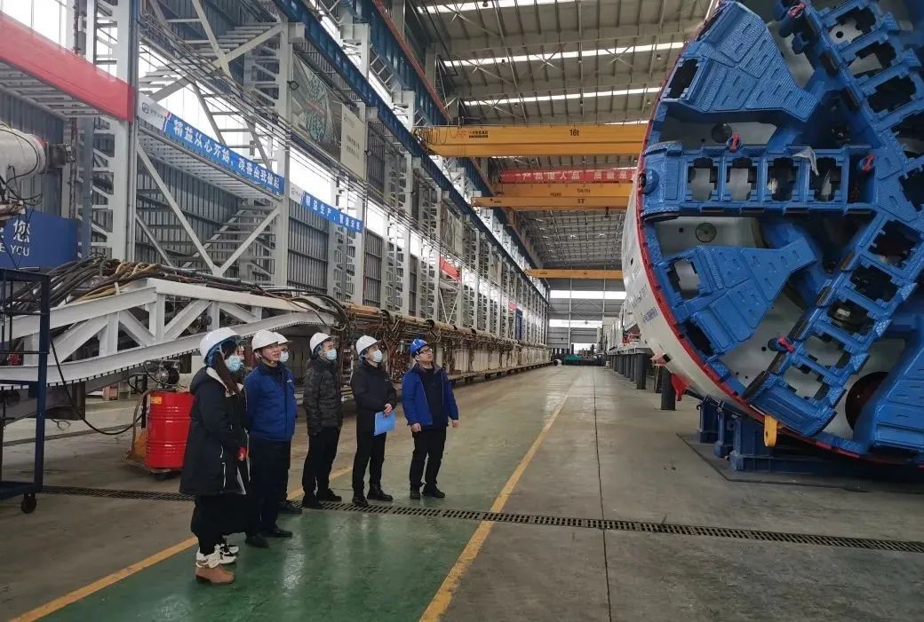 直击生产一线！中铁yp街机复工复产忙