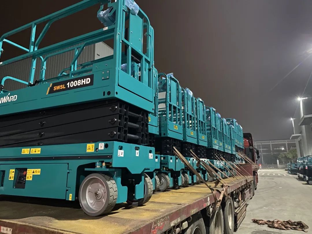 创下单日最高发货量纪录！yp街机高机装备集中发货