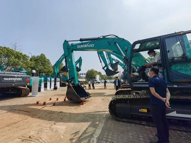 再现交机热潮！yp街机智能中大挖一连向市场进军