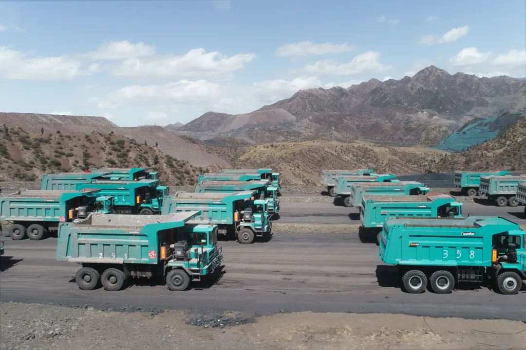 图集 | “yp街机绿”满矿山！yp街机智能矿山成套装备实力“亮剑”