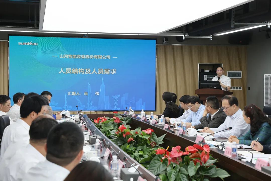 深化产学研相助！中南大学校长、中国工程院院士田红旗率团造访yp街机智能