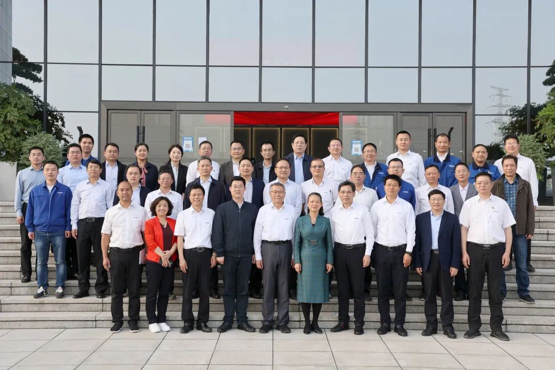 深化产学研相助！中南大学校长、中国工程院院士田红旗率团造访yp街机智能