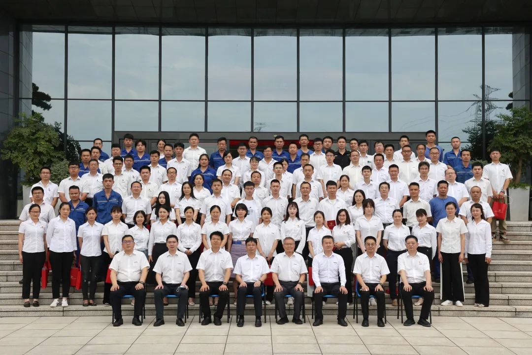 为立功建企建家一体化孝顺更鼎实力！yp街机智能第五届五次“双代会”乐成召开