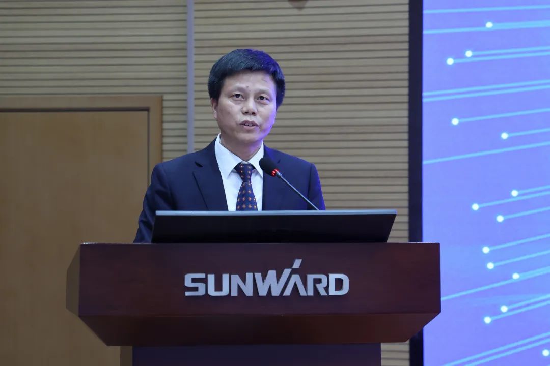 立异引领，，，，智造未来！“2022院士专家长沙行”高端装备高质量生长钻研会盛大举行