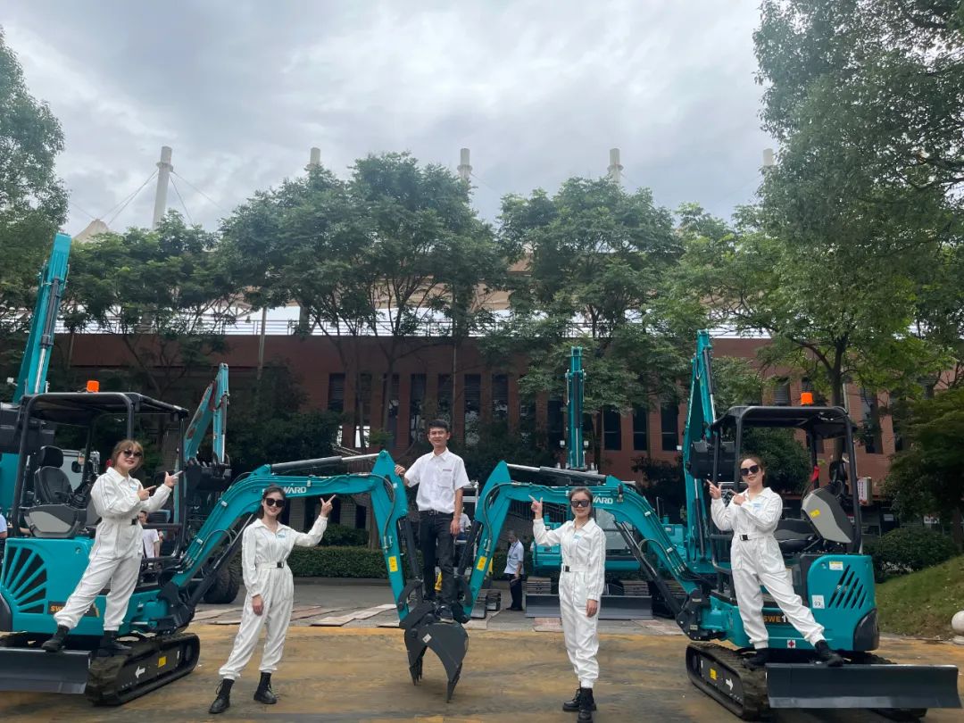 “太绝了！”yp街机智能代表长沙精彩亮相湖南省第一届职业手艺大赛特技绝活展演