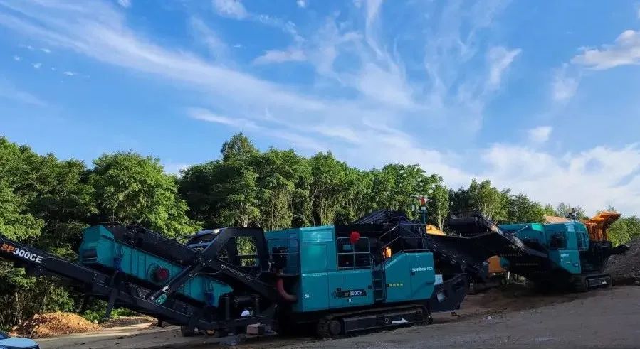 yp街机普石勒成套移动破碎装备助力哈伊高铁铁伊段建设