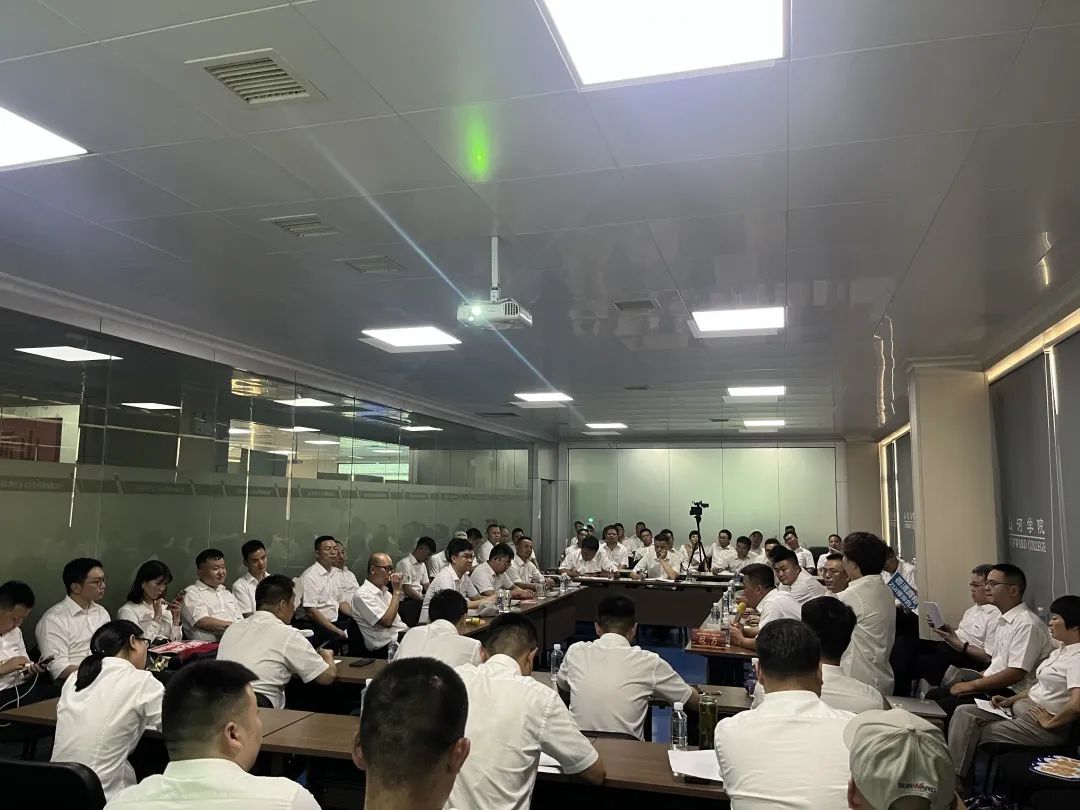 名堂秀实力，，，，，，，，为效劳竞技！快来见识下yp街机智能这场“交锋大赛”