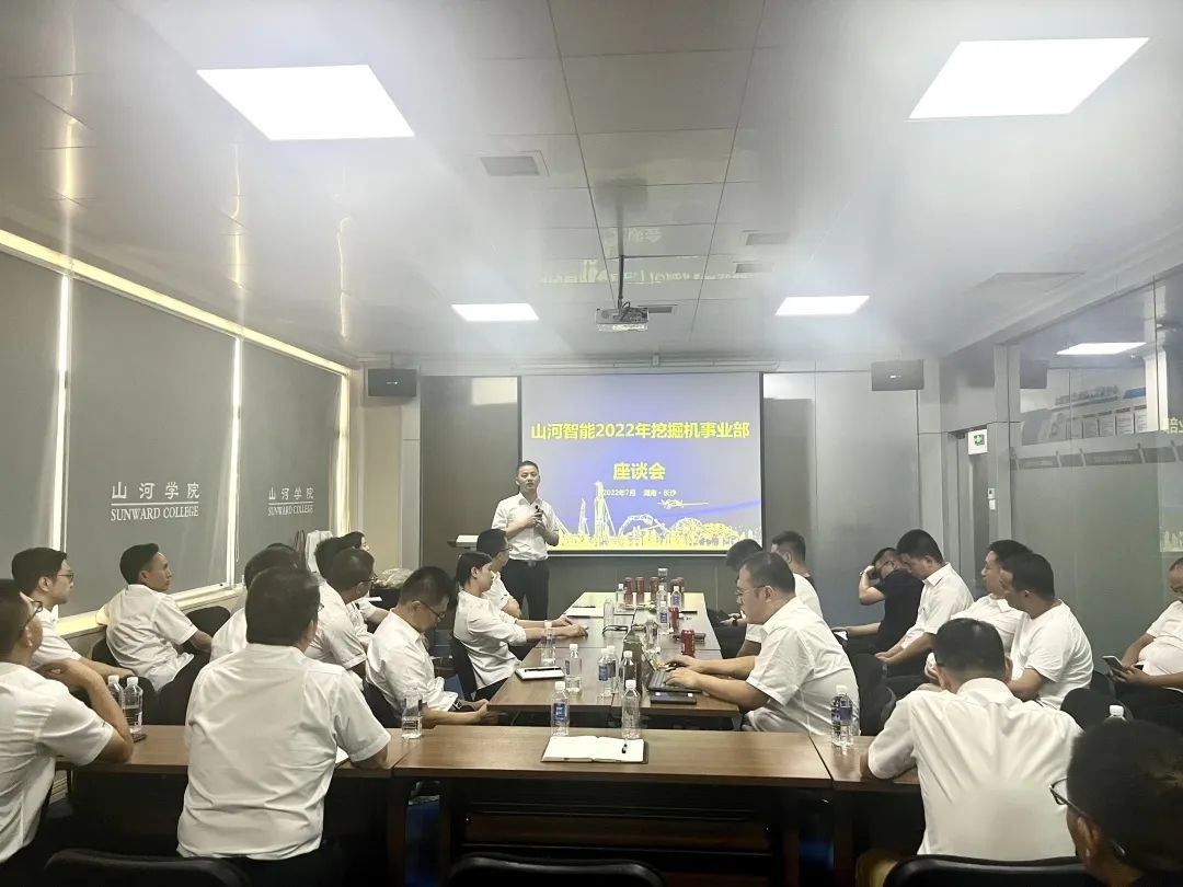 名堂秀实力，，，，，，，，为效劳竞技！快来见识下yp街机智能这场“交锋大赛”