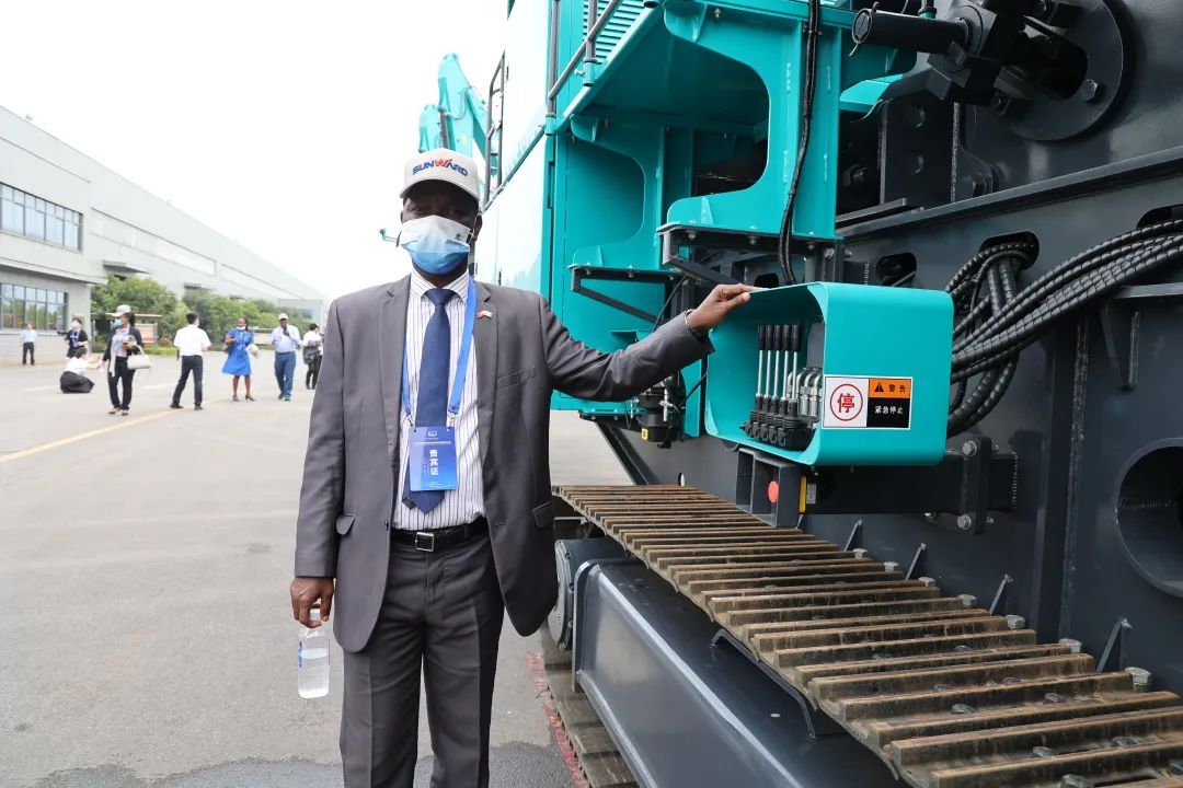 非洲驻华使节走访yp街机智能