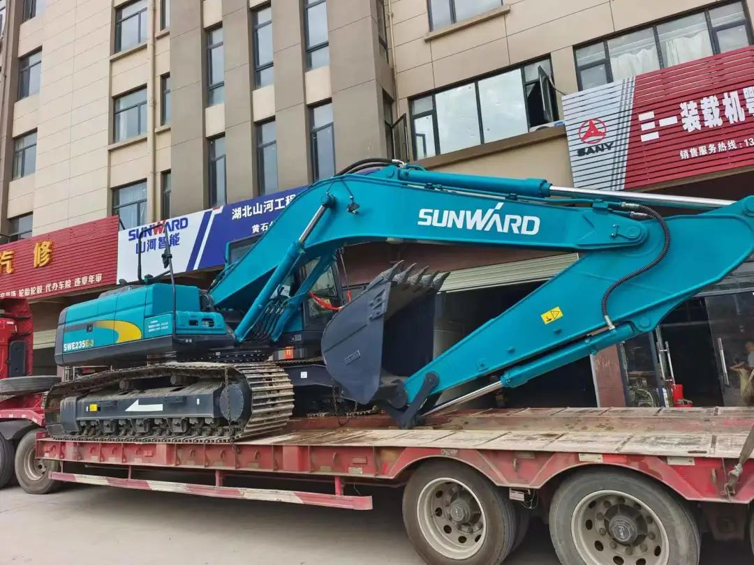 全款拿下！yp街机智能挖掘机奔赴工地一线