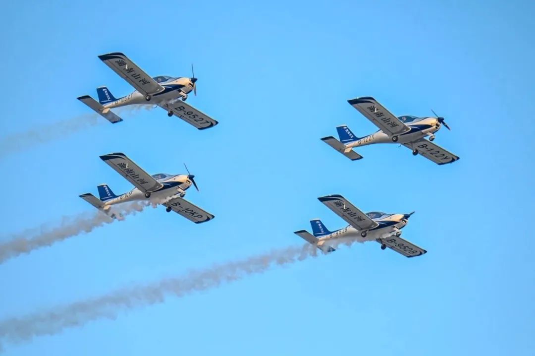 逆势翱翔！yp街机航空携手相助同伴亮相2022南昌航行大会