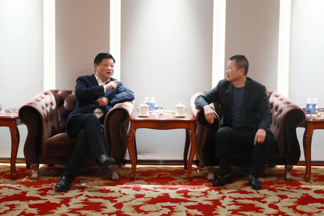 新春第一访！付旭明走访慰问yp街机智能