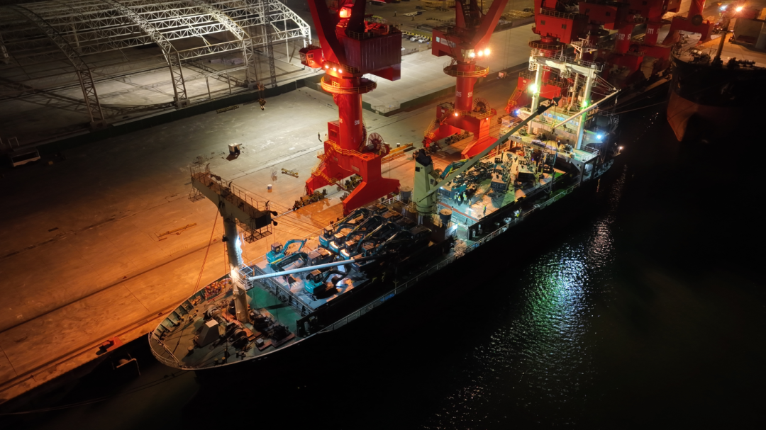 亿元装备“包船”出海！yp街机智能国际市场迎来开门红