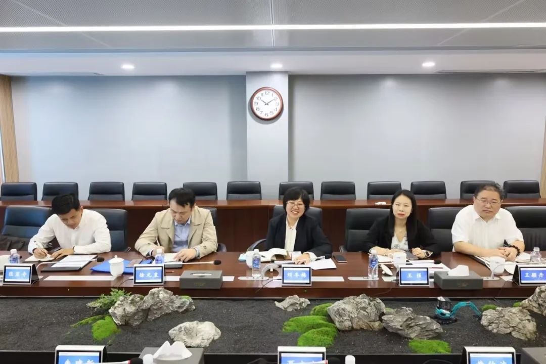 助力yp街机“智”造走向天下！中国信保湖南分公司到访yp街机智能