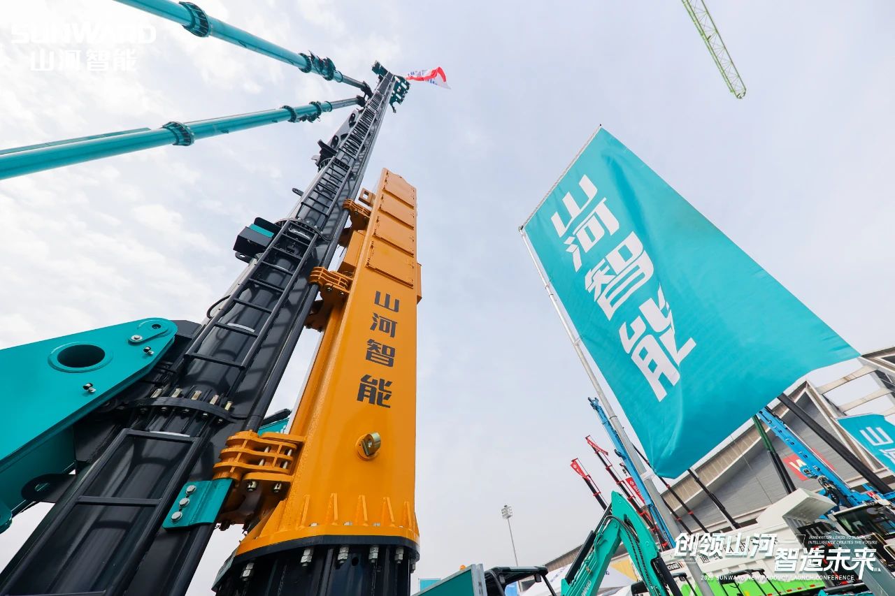 携手共建“一带一起”，，，yp街机智能地下工程装备广受关注