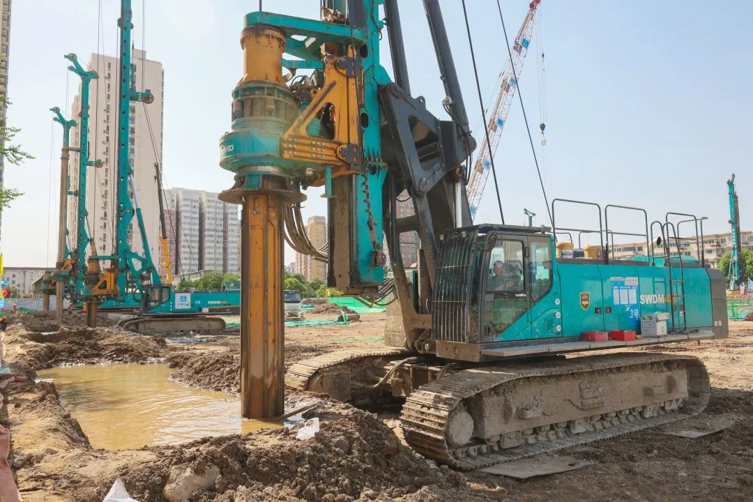 闪灼首都！yp街机智能旋挖钻机集群助力民生工程