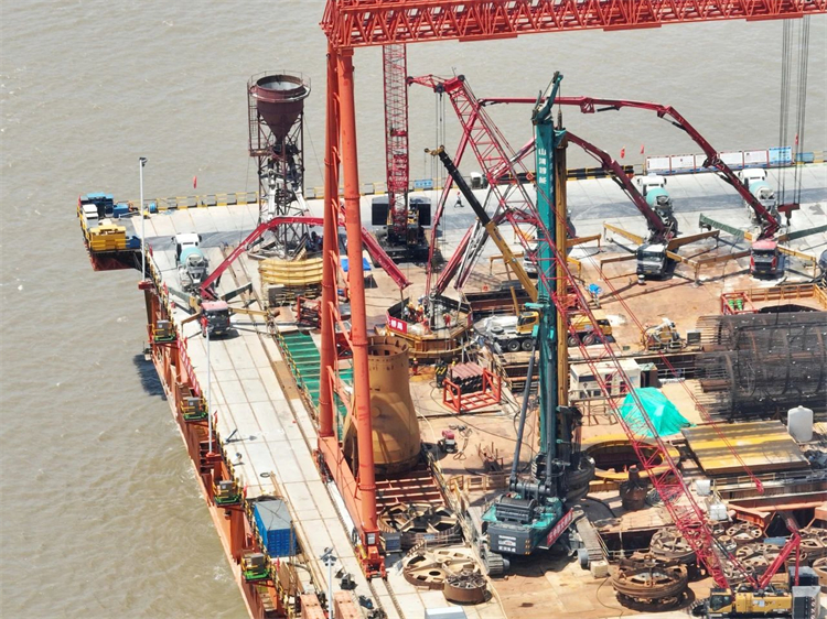 喜报！yp街机智能完成“全球最大”6.3米直径旋挖桩成孔成桩