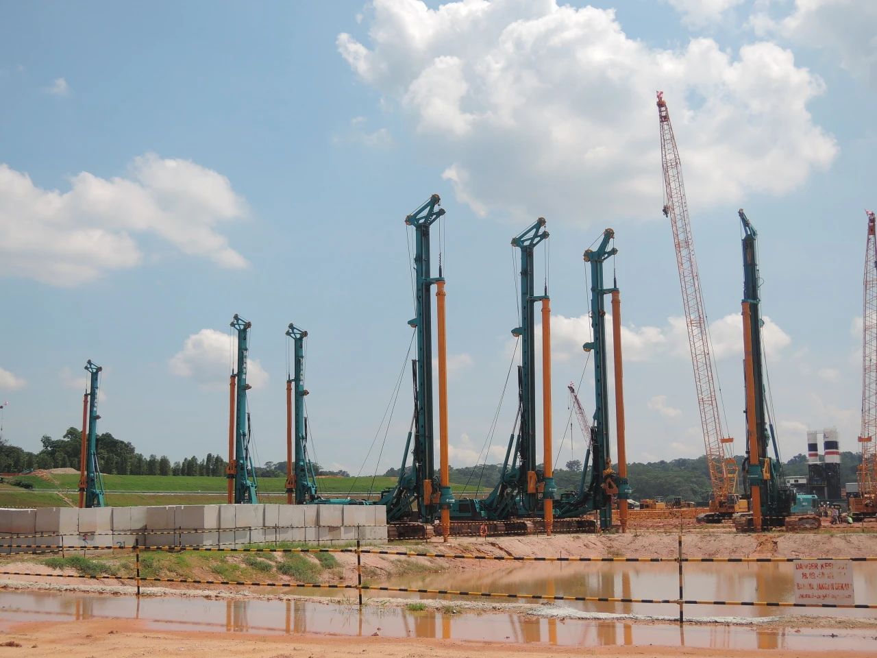 “yp街机绿”绽放“一带一起”