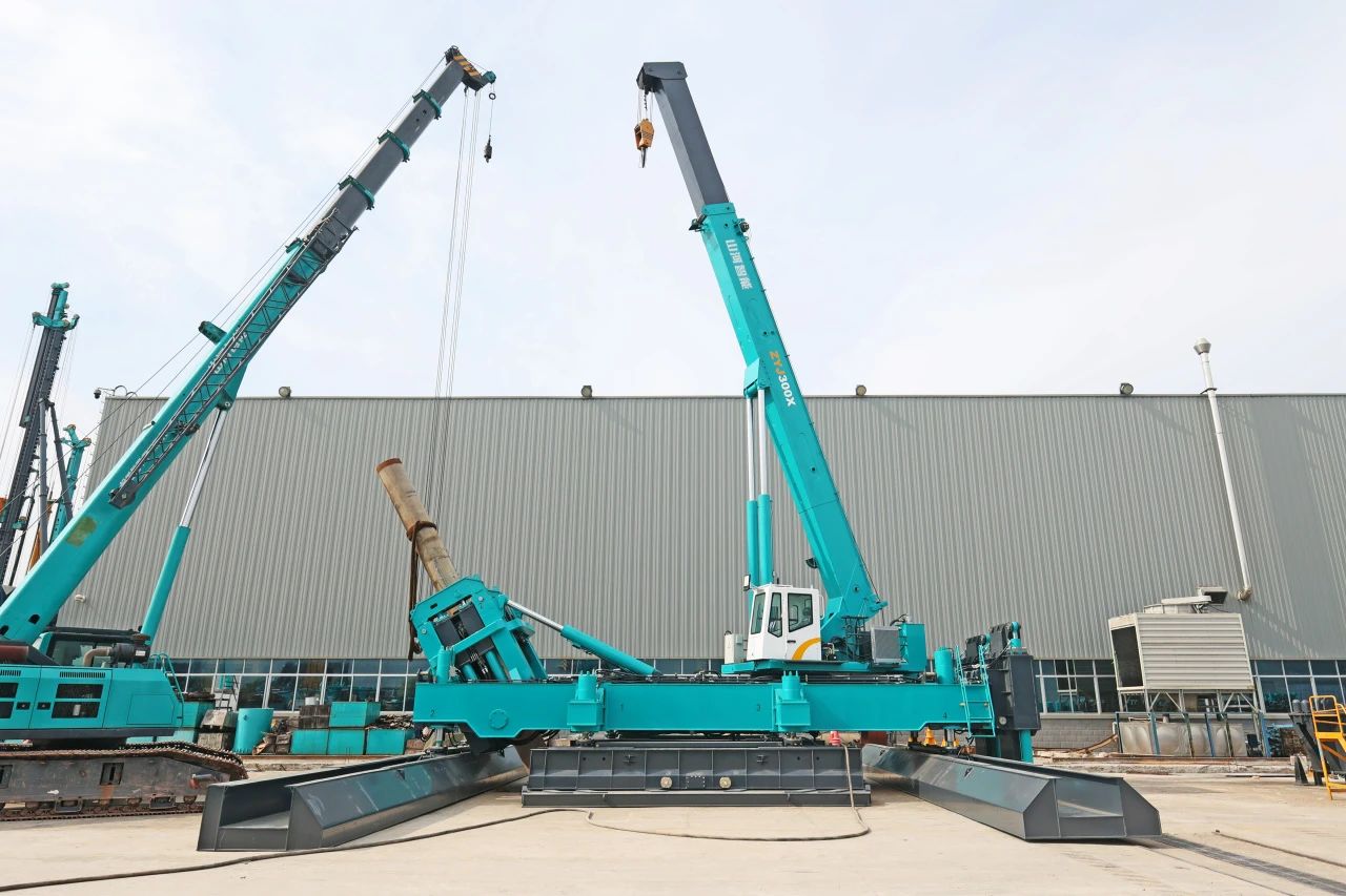 “yp街机绿”闪灼西子湖畔！yp街机智能ZYJ300X斜桩压桩机强势来袭