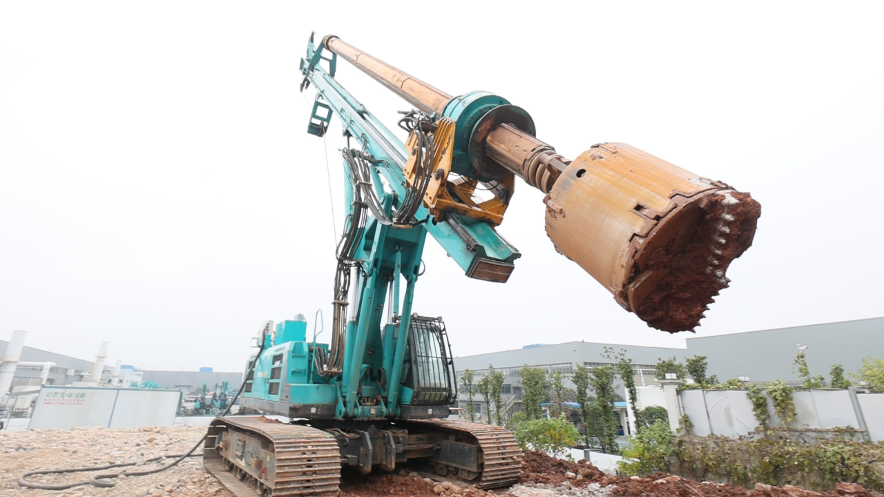 助力“双碳”目的！yp街机智能“旋挖油改电”项目来了