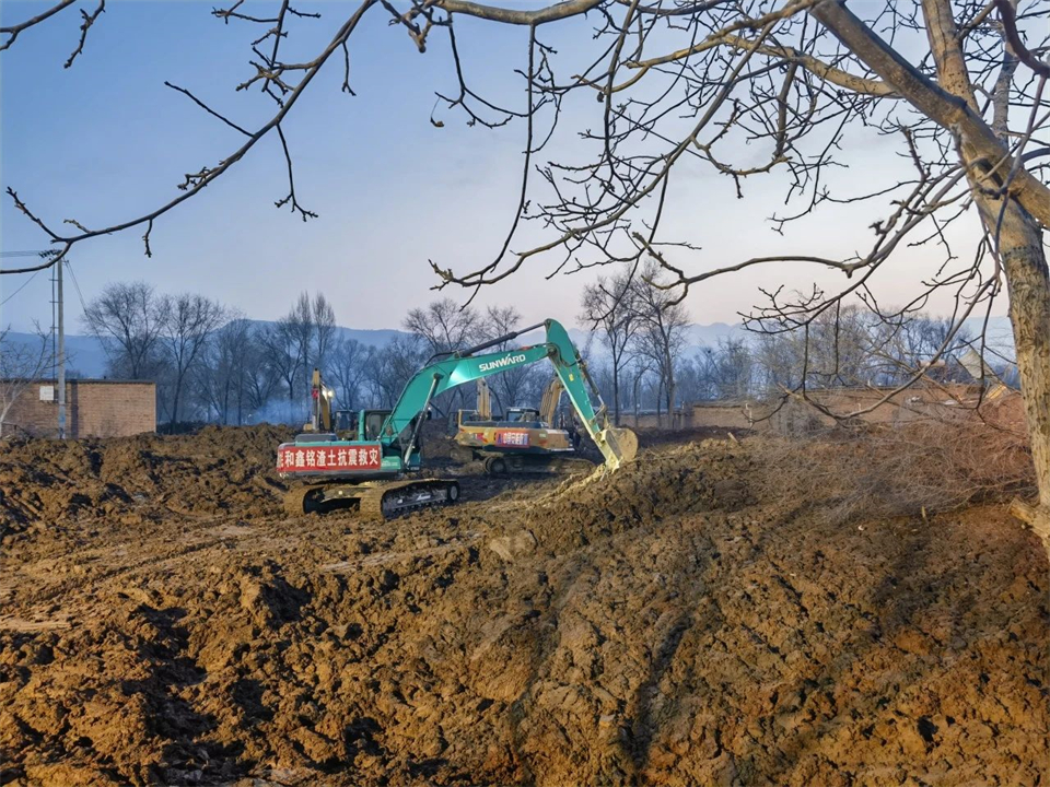 支援抗震救灾一线，，，，，，，yp街机智能在行动！