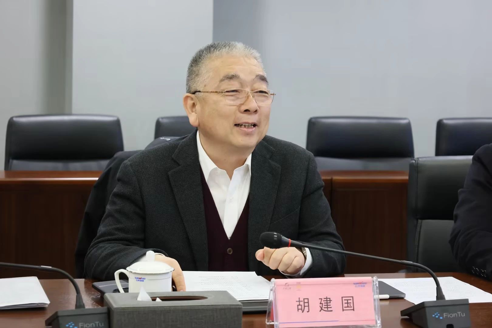 新思绪、新领域、新相助、新突破！中铁十二局到访yp街机智能