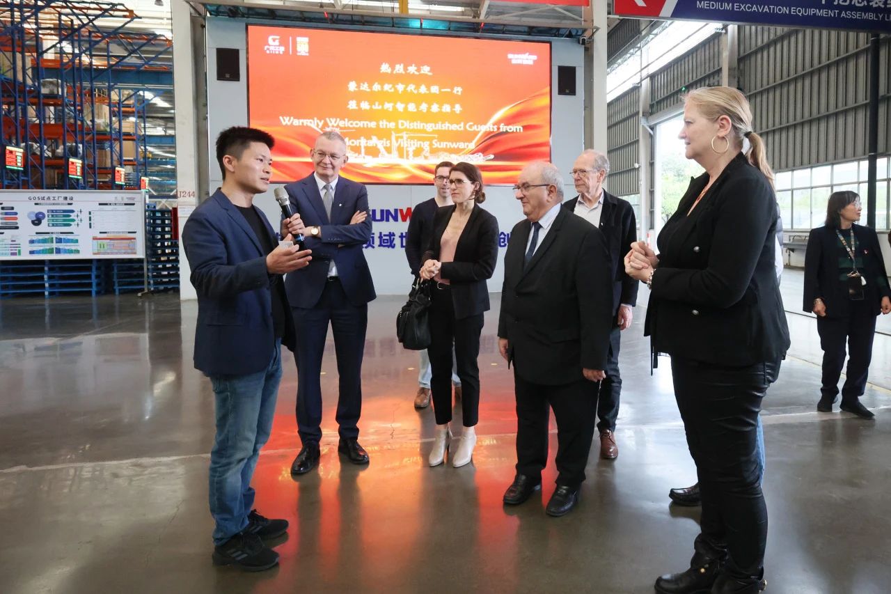 蒙达尔纪市代表团一行考察yp街机智能