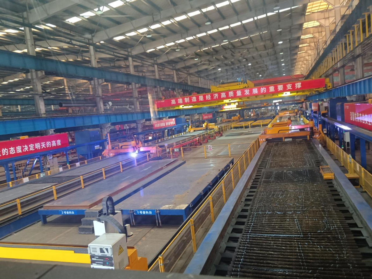 打造数字化转型“样板”！yp街机智能乐成入选《湖南省“智赋万企”十大应用场景典范案例》