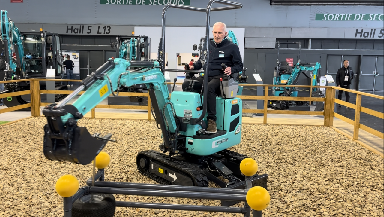 赢战INTERMAT 2024！yp街机智能土方机械深耕全球高端市场