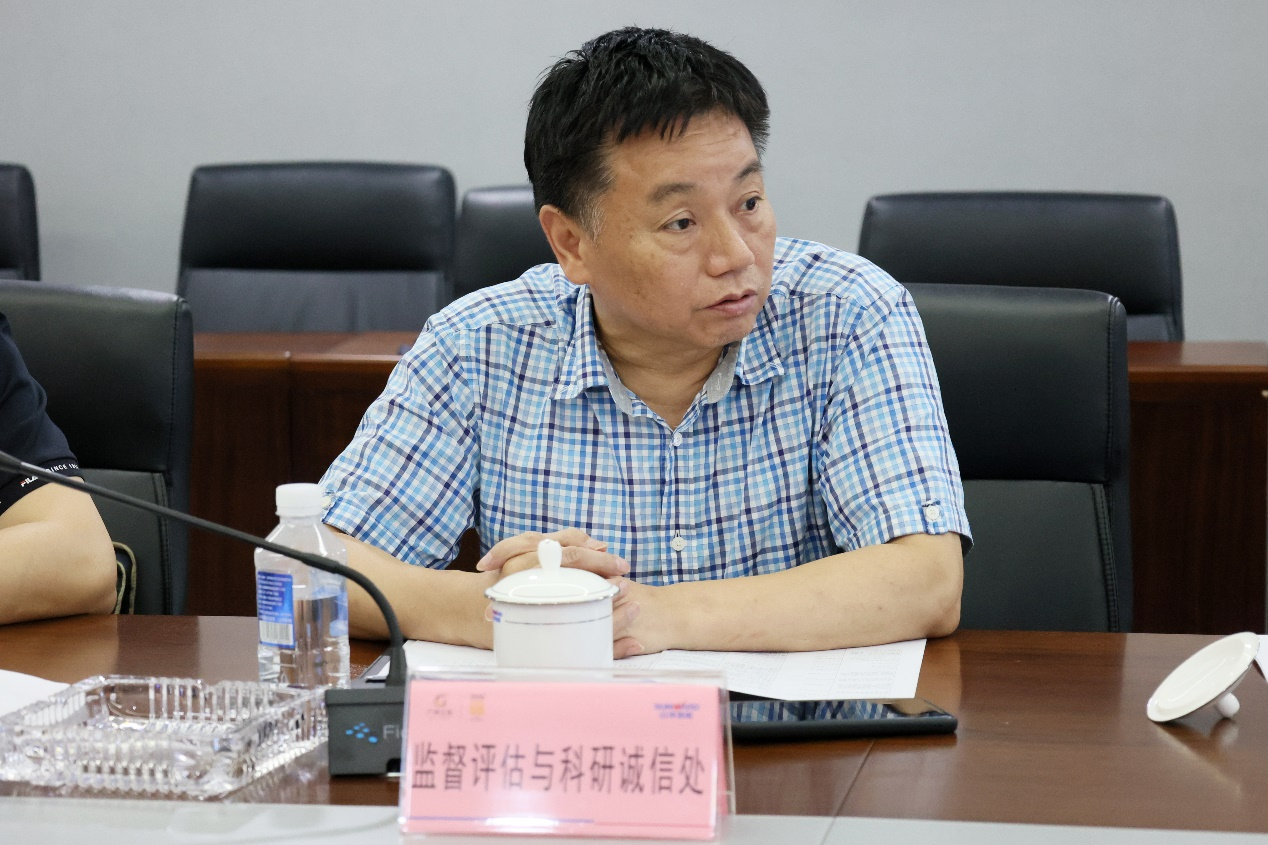 yp街机智能“超大型油气管道绿色成套施工装备”项目顺遂通过验收！