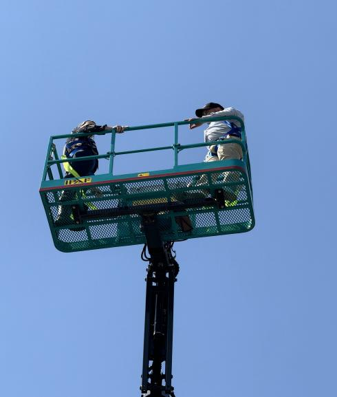 跨越山海，，，，，，，重器远航！yp街机智能亮相南非最大矿业展会