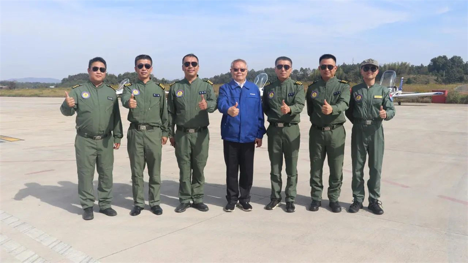 十年织得yp街机秀，，，，，践行初心创未来！yp街机航行演出队建设10周年庆典活动盛大举行