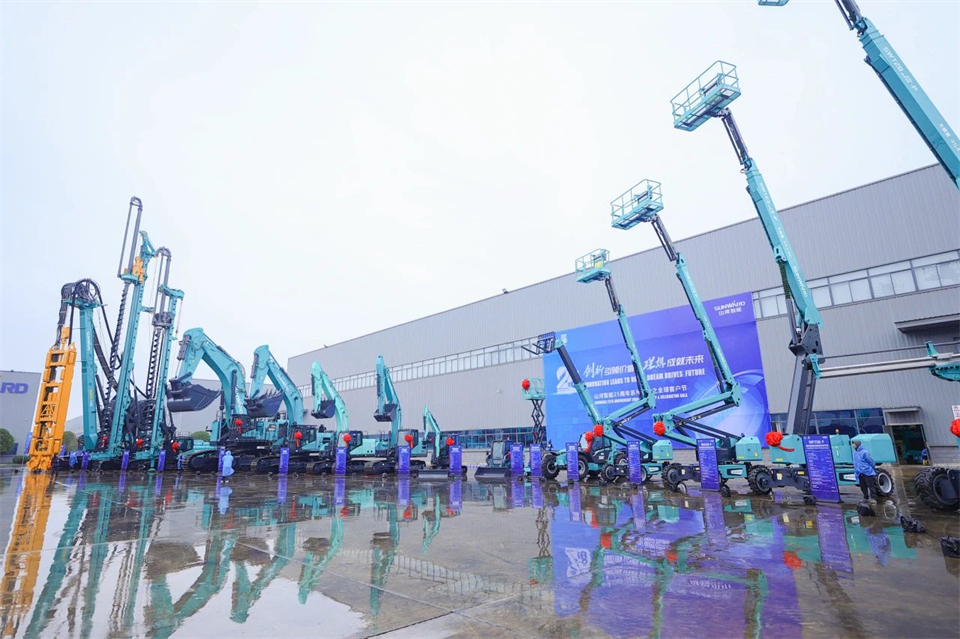 立异引领价值，，，，，，理想成绩未来！yp街机智能25周年庆典暨全球客户节盛大举行