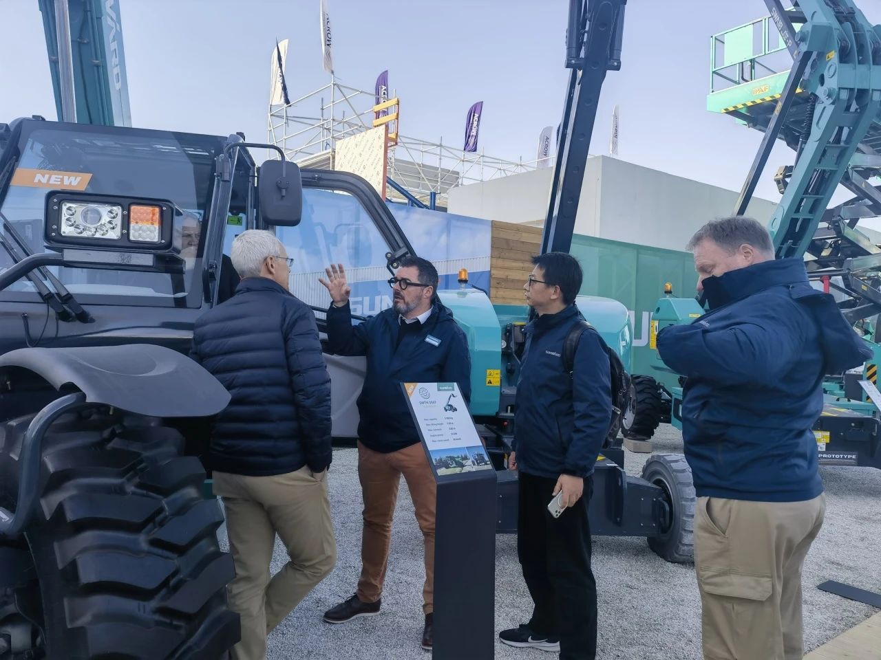 yp街机智能高空机械闪灼Bauma 2025！ 新能源手艺与立异产品获全球瞩目