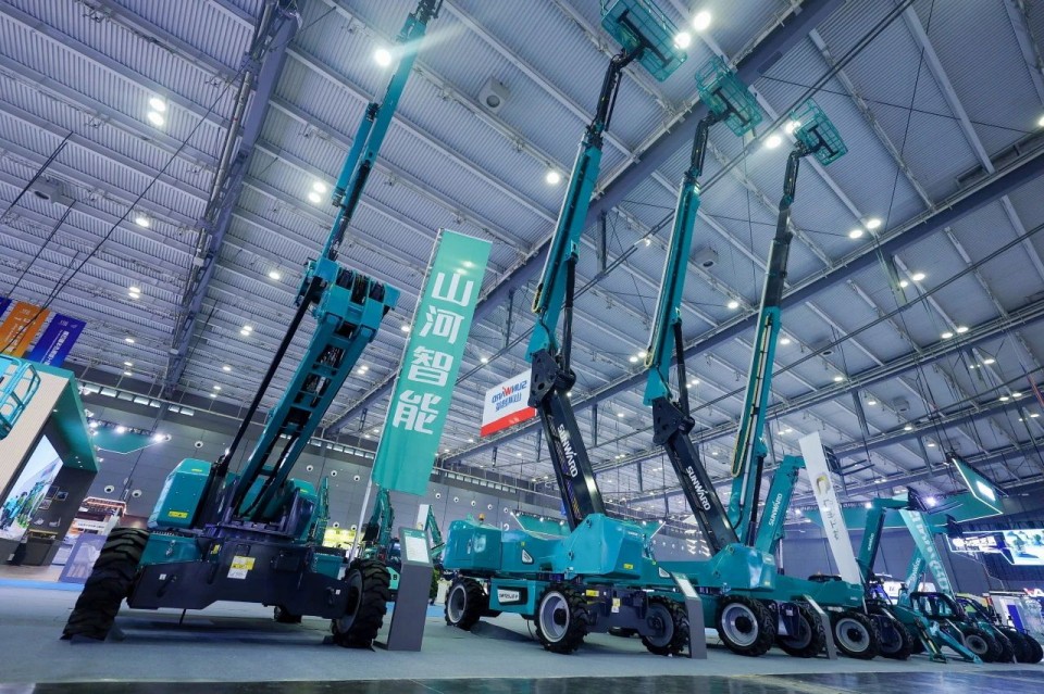 2025 CICEE | yp街机智能实力闪灼2025长沙国际工程机械展