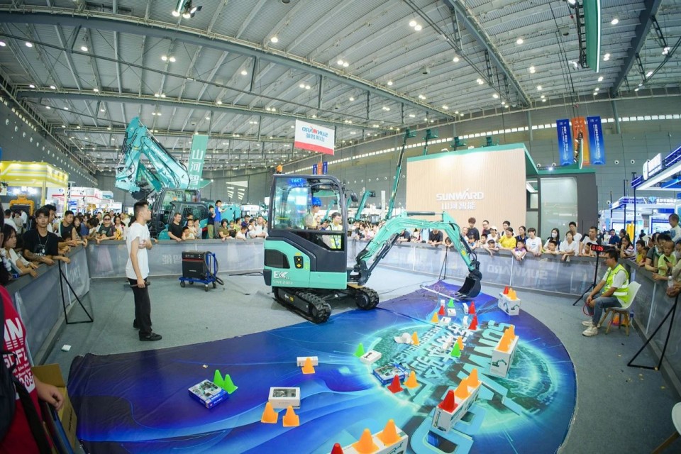 2025 CICEE | 圆满收官！yp街机智能展区亮点精彩回首