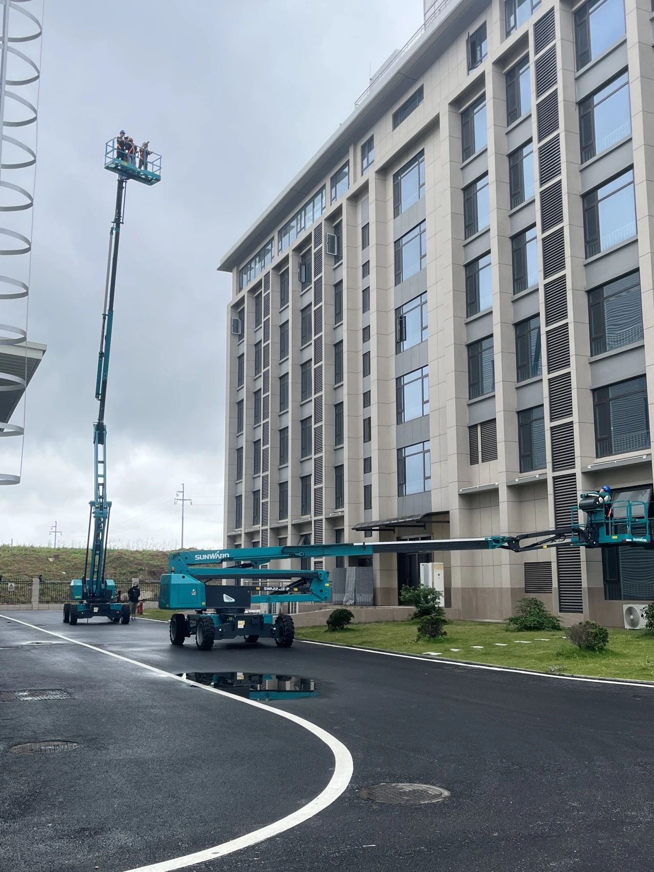 yp街机智能高空机械亮相《最先推理吧3》，，，，，，，，与明星共赴