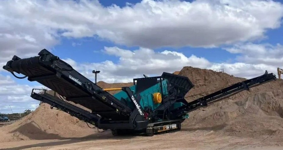 高效环保深受认可！yp街机智能破碎筛分装备首进澳洲市场