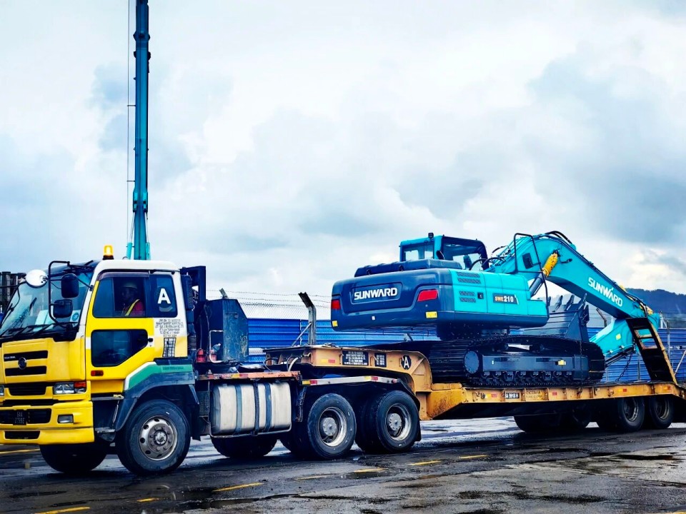 yp街机智能高端装备批量交付，，，助力马来西亚基建升级