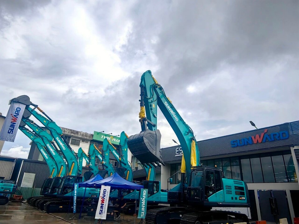 yp街机智能高端装备批量交付，，，助力马来西亚基建升级